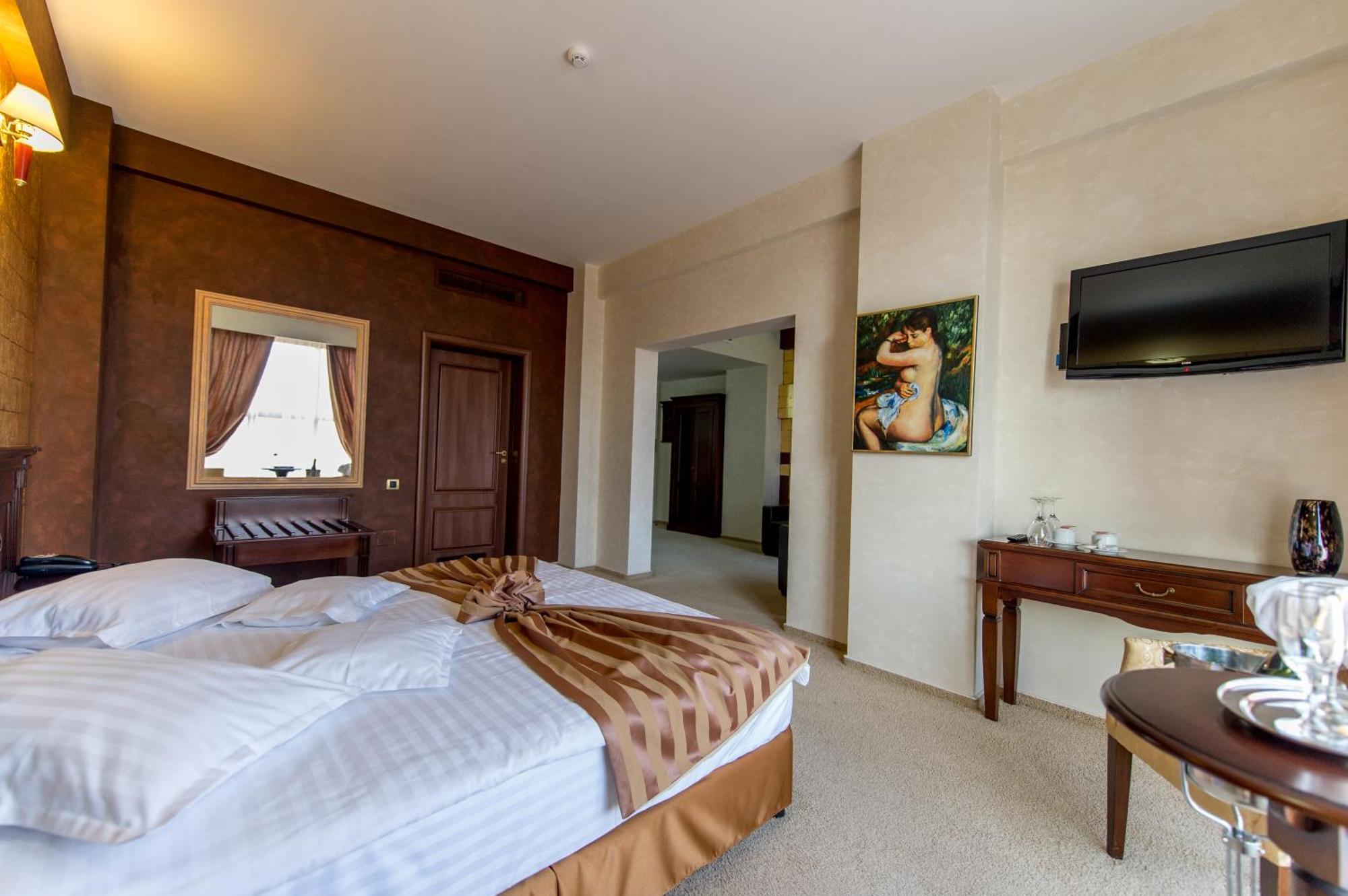 Hotel Rexton Craiova Quarto foto